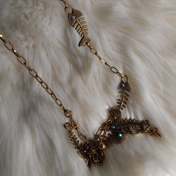 Necklace - Picture 5 of 5